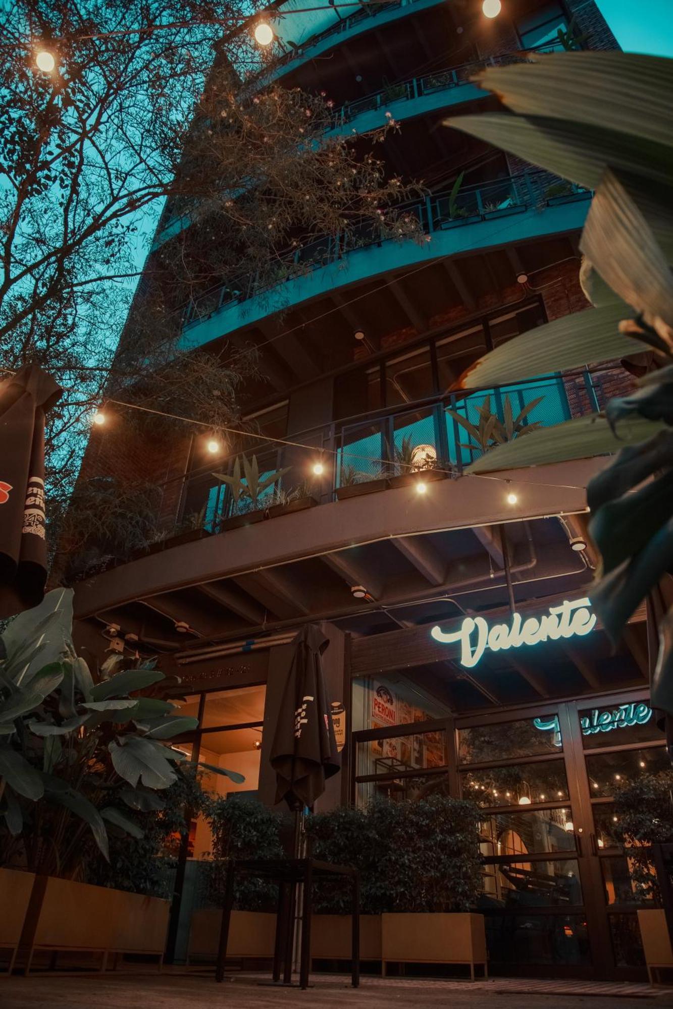 Aparthotel Royal Living Poblado Medellín Esterno foto